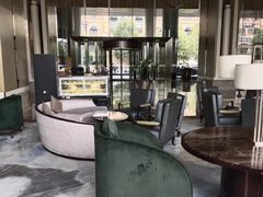 -李沧绿城喜来登酒店大堂吧