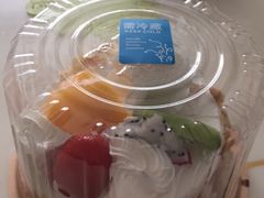 -邓嘉皇冠蛋糕(东路小区店)