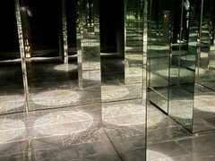 -穹六人间 people 6(岳阳路店)