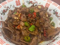 -湖南人家湘菜馆(镇江路店)