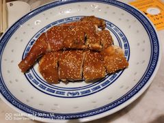 -香港百合居(LCM置汇旭辉广场店)