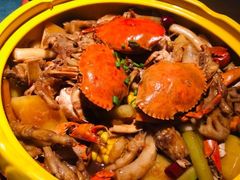 -多嘴超级肉蟹煲(杉杉国潮主题店)