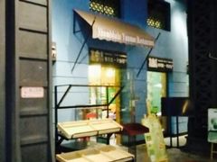 -香巴拉云南餐厅(华莱坞店)