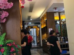 -胡胖子专业长沙菜(衡山路店)