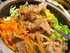 肥牛什锦拌饭-花味烤肉·拌饭(建邺万达店)