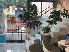 -维乐口腔医院(星海湾分院)