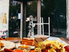 -MARU玛露音乐餐厅(大学路店)