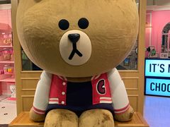 -LINE FRIENDS Garosu-gil Flagship Store