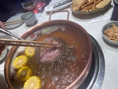 -牛村来人潮汕牛肉火锅(西单店)