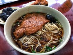 -伟记奥面馆(养育巷店)