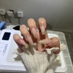 -晨·艺美甲美睫