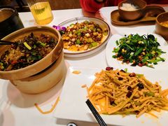 -小六汤包砂煲菜(文景路店)