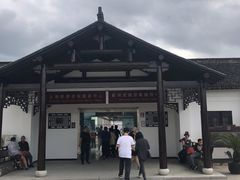 -新场古镇-停车场