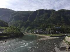 -矮寨·十八洞·德夯大峡谷景区