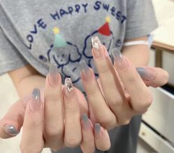 -莎拉美学·美甲美睫