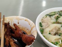 -周素珍湖州大馄饨(直戒坛寺巷店)