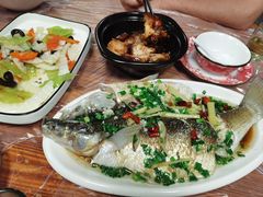 -贾老板缸肉馆(潮韵街店)