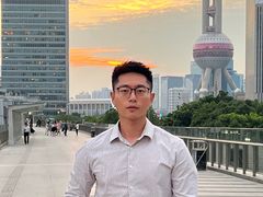 -陆家嘴空中步行连廊