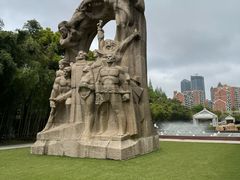 -上海市龙华烈士陵园