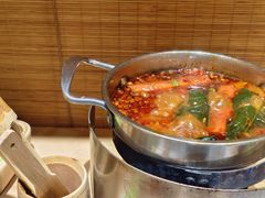 牛油红锅-独食火锅·半米屋台(直营总店)