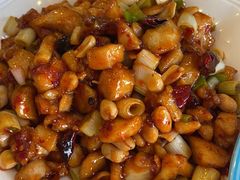 -鑫巴蜀小镇 · 水煮鱼专研店(玉桥店)