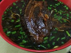 -小龙大肉面馆