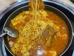 -三清洞摩西韩式年糕火锅(威高广场店)