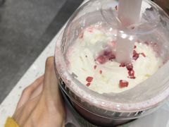 雪山芋见莓莓-迷客夏Milksha(无锡苏宁店)