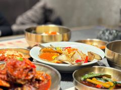 -草家酱蟹炭火烤肉店(珲春南路二店)