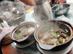 黄鳝煲仔饭-容里煲仔饭(利丰北路店)