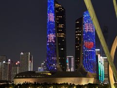 -南京眼步行桥