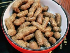 盐水花生-虾弄弄海派小龙虾·牛羊蝎子火锅