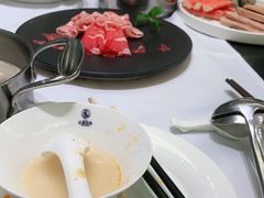 -红鼎豆捞·非遗鲍皇汤火锅(宝丰路店)