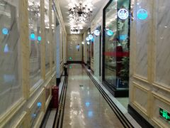 -皇马纯KTV·量贩·聚会(民治店)