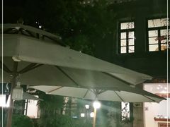 -一栋洋楼云南菜馆