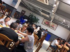 大堂-大家发海鲜城夜排档(华山中路店)