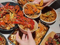 -巴厘龙虾·榜首油焖大虾(音乐学院·沿江酒馆店)