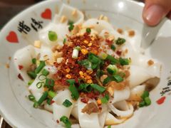葱油拌粉-盟重烧烤(东瓜山创始店)