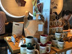 零售区-星巴克(成都机场T2店)