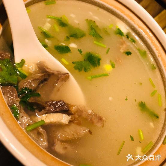 小母牛牛杂汤馆(哈药路总店)