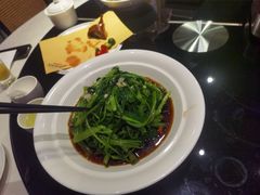 -黄泥岗·地道湖北菜(奥特莱斯店)