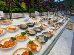 -川骄海鲜自助(王府井奥莱UP TOWN店原世界之花店)