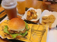 -UMAMI乌玛米披萨·汉堡·清真Halal(红岭北店)