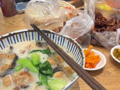 -鲜越鲜鱼粉(财富购物中心店)