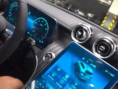 -上海星瀚奔驰4S店(红柳路店)