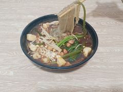 又麻又辣的麻辣烫-多鱼炸串麻辣烫(闽江路店)