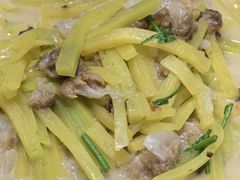 -乔家小院•非遗驴肉•青岛菜(滨河路店)