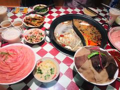 -赵美丽重庆火锅(西安直营总店)