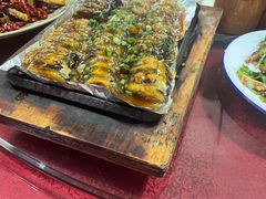 铁板茄子-五七油焖大虾(合川总店)