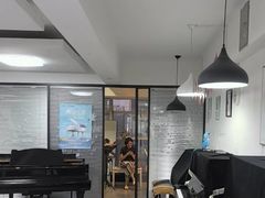 -梅纳·钢琴声乐架子鼓Mena Music(双井店)